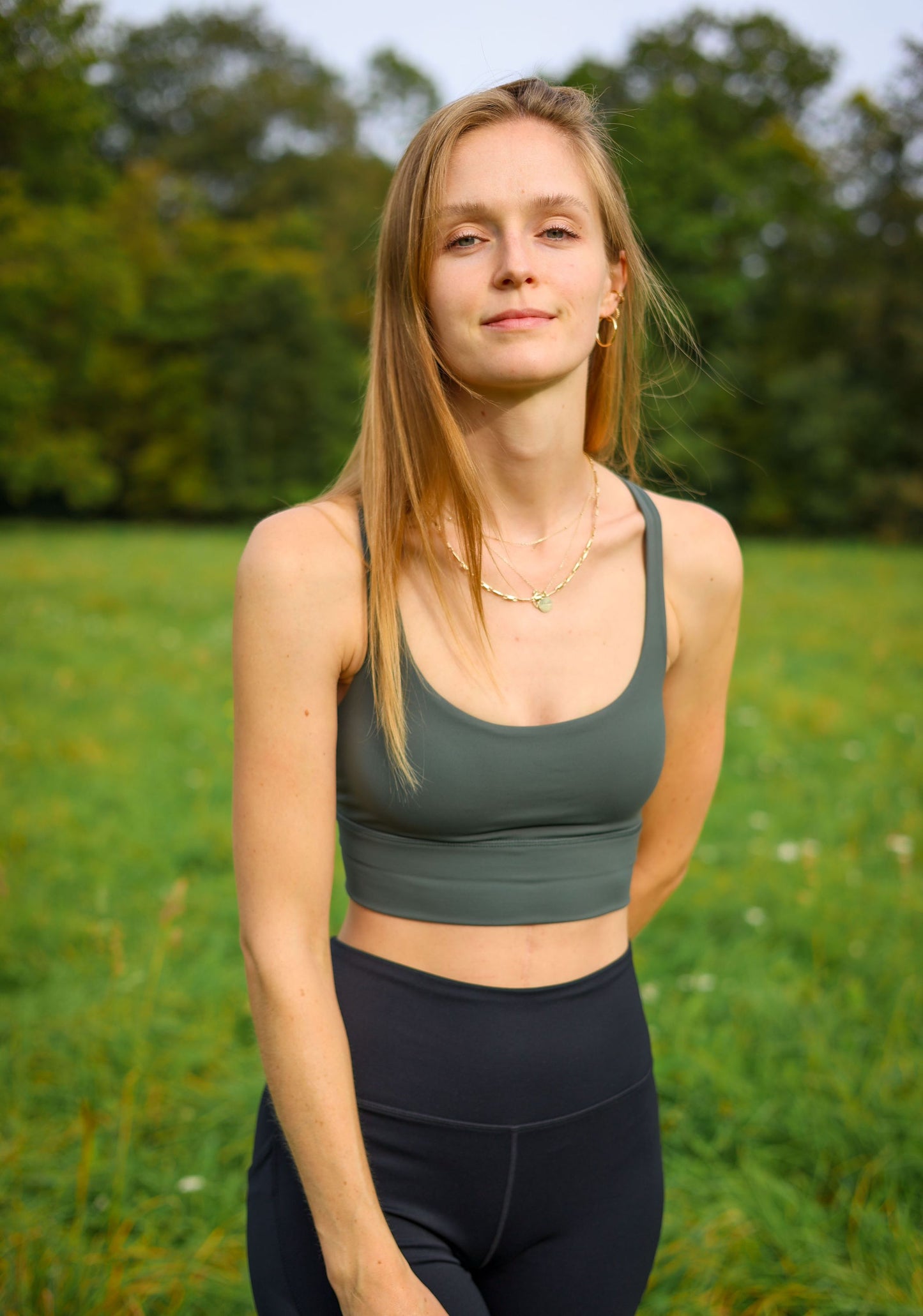 dark green|green