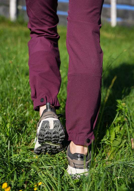 burgundy|red