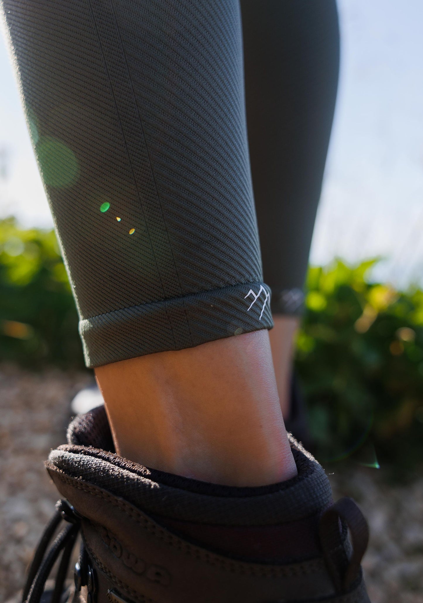 Tofana black & green